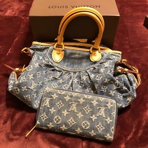 💯% Authentic vintage Louis Vuitton Denim Ed